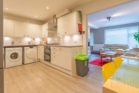 6 bedroom end of terrace house for sale, Ashburnham Drive, Brighton