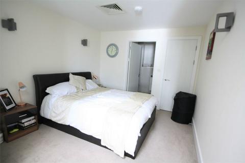 1 bedroom apartment to rent, 6-8 High Street, Iver SL0