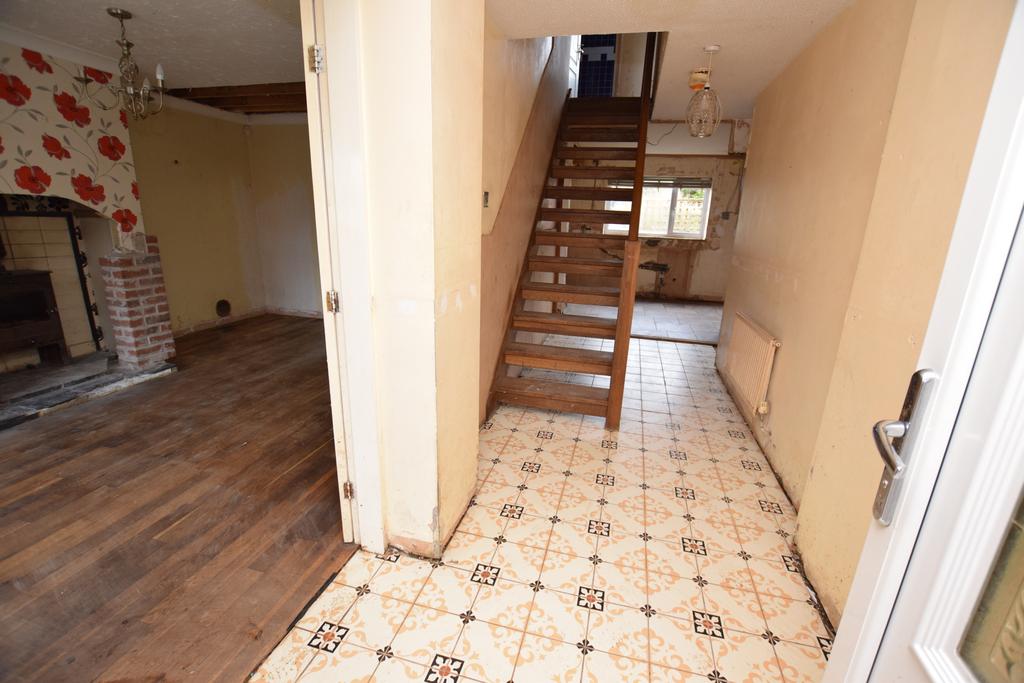 Hallway to lounge