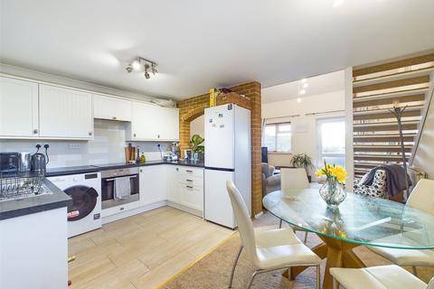 2 bedroom end of terrace house for sale, Blenheim Drive, Christchurch, Dorset, BH23