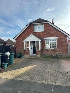 4 bedroom detached bungalow for sale, Vinings Gardens, Sandown PO36