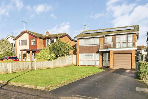 3 bedroom detached house for sale, Wilwyne Close, Caversham, Reading