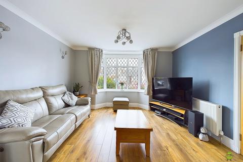 4 bedroom semi-detached house for sale, SWANBRIDGE ROAD,  BEXLEYHEATH,  DA7 5BS, DA7