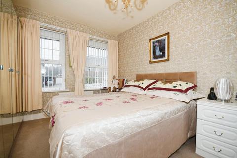 18 Cowper Crescent, Sheffield, S6 1AW