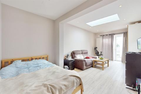 31 Allendale Road, Greenford, UB6 0RA
