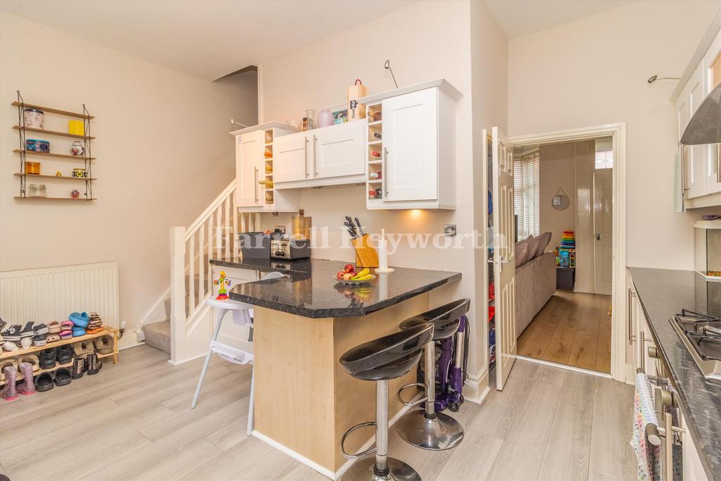 Kitchen image 2