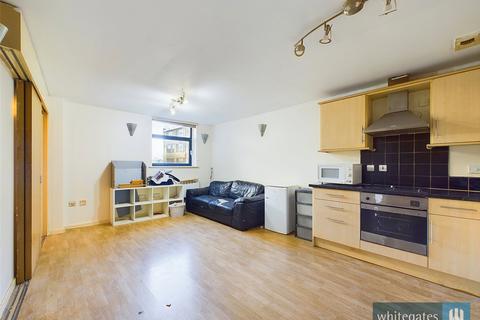 2 bedroom apartment for sale, Broadway, Bradford, West Yorkshire, BD1
