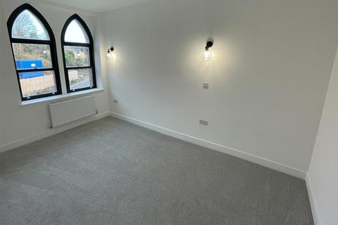 2 bedroom terraced house for sale, 21 Parkwood Cottages, Stoney Lane, Huddersfield