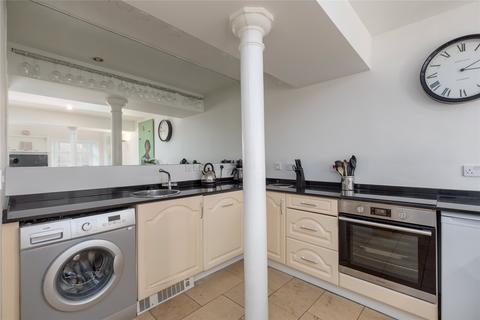 2 bedroom apartment for sale, Commercial Street, Edinburgh, Midlothian