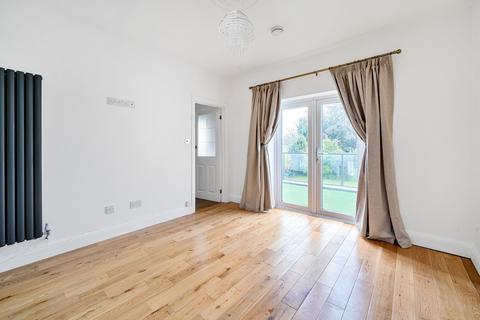17 Ridgemount Avenue, Croydon, CR0 8TR