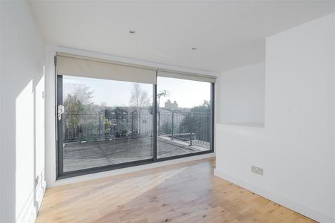 3 bedroom terraced house for sale, Westfields Avenue, Barnes