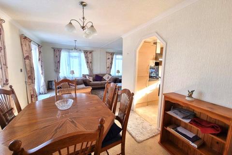 2 bedroom lodge for sale, Straight Road, East Bergholt, CO7