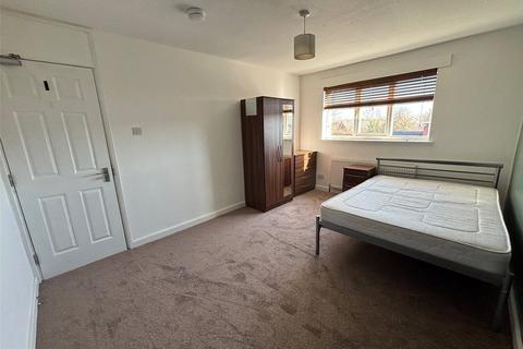 1 bedroom in a house share to rent, Culmington, Stirchley, Telford, Shropshire, TF3