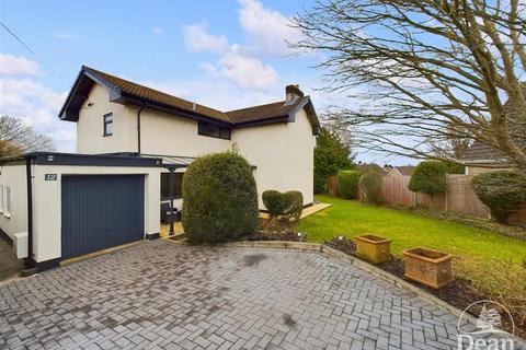 3 bedroom detached house for sale, Grove Crescent, Coleford