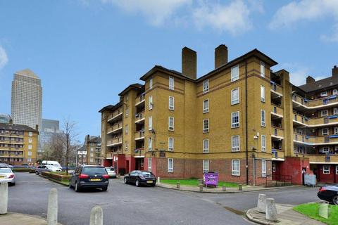 2 bedroom flat to rent, Devitt House, Wades Place, Poplar, London, E14