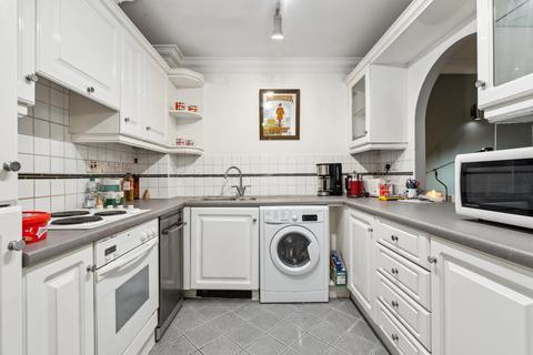 1 bedroom apartment for sale, Whitfield Street, London, W1T