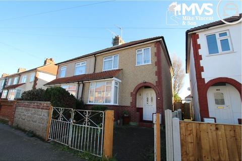 3 bedroom semi-detached house for sale, Thomas Road, Clacton-on-Sea