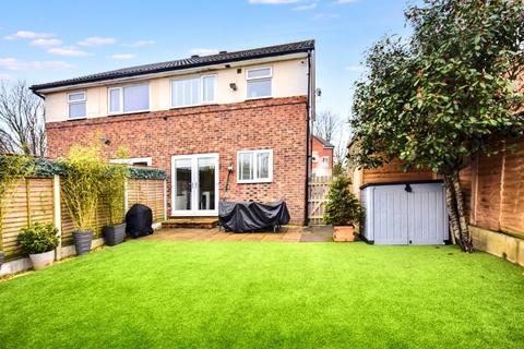 3 bedroom semi-detached house for sale, Meadowfield Rise, Stanley, Wakefield, West Yorkshire