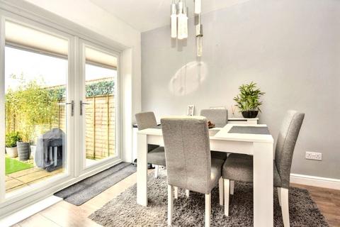 4 Meadowfield Rise, Stanley, Wakefield, WF3 4DB