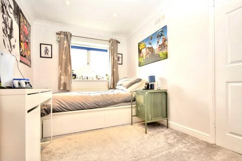 4 Meadowfield Rise, Stanley, Wakefield, WF3 4DB