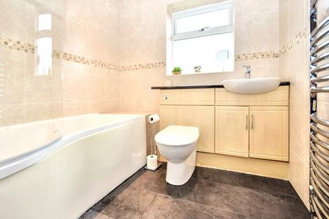 4 Meadowfield Rise, Stanley, Wakefield, WF3 4DB