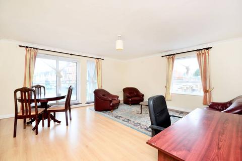 2 bedroom flat for sale, Wightman Road, N8, Turnpike Lane, London, N8