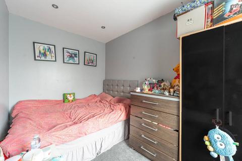 Hindes Road, Harrow, HA1