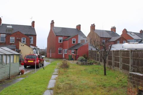 3 bedroom semi-detached house for sale, South View, Broughton, DN20