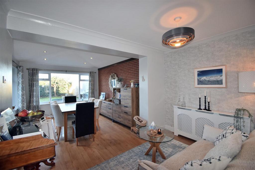 Dining Room/Sun Room