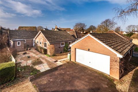 3 bedroom bungalow for sale, Manor Walk, Fulbourn, Cambridge, Cambridgeshire