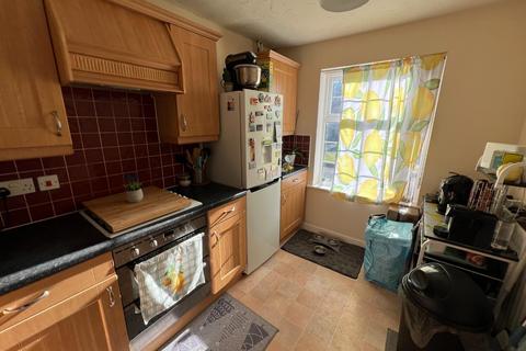 3 bedroom semi-detached house for sale, Warrener Close, Groundwell