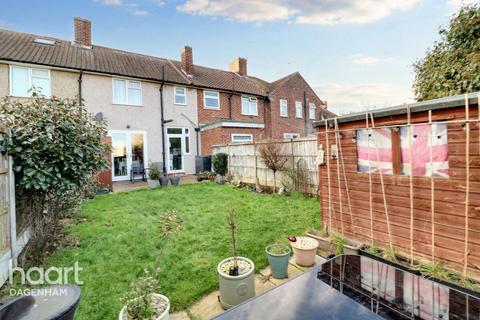 2 bedroom terraced house for sale, Cartwright Road, Dagenham