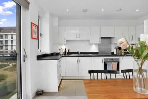 1 bedroom flat to rent, Lowe House, Nine Elms Point, SW8, Nine Elms, London, SW8