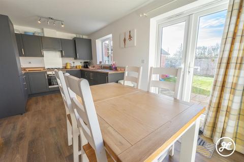 3 bedroom detached house for sale, Potters Way, Cannington, Bridgwater