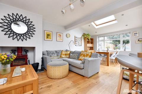 10 Ackers Lane, Stockton Heath, Warrington, WA4 2BZ