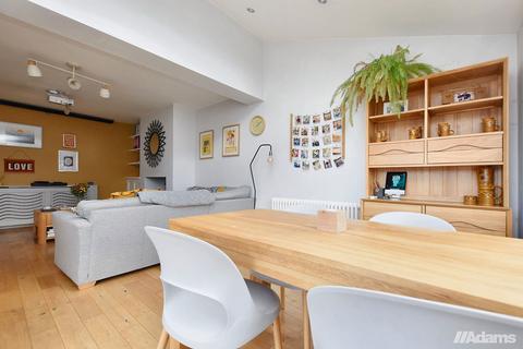 10 Ackers Lane, Stockton Heath, Warrington, WA4 2BZ