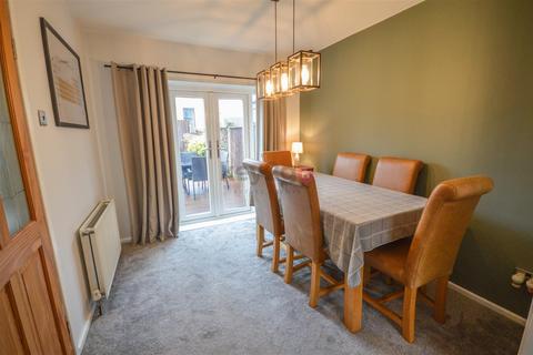 3 bedroom semi-detached house for sale, Greengate Road, Sheffield, S13