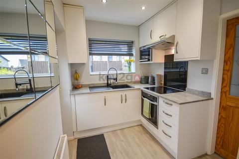 3 bedroom semi-detached house for sale, Greengate Road, Sheffield, S13