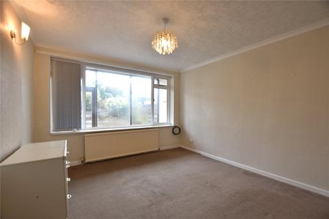 29 Bedford Avenue, Shaw, Oldham, OL2 7DR