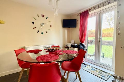 22 Caen View, Braunton, EX33 1FE