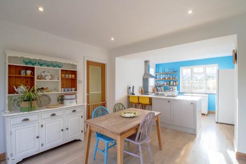 undefined, The Mead, Cirencester, Gloucestershire, GL7