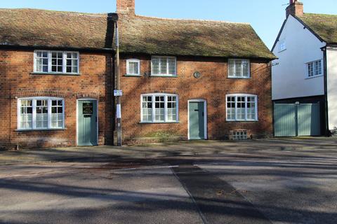 3 bedroom semi-detached house to rent, Church Street, Baldock, SG7