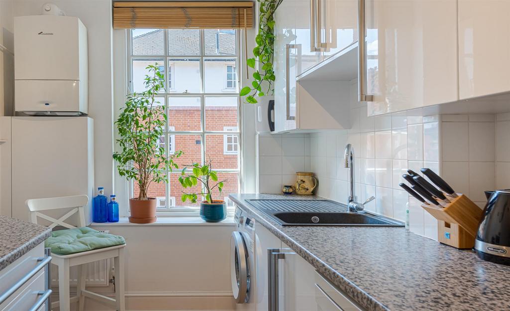 Kitchen.jpg