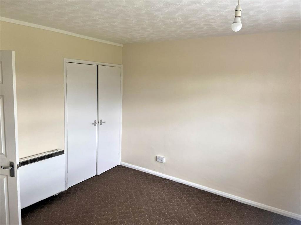 Bedroom 1 angle