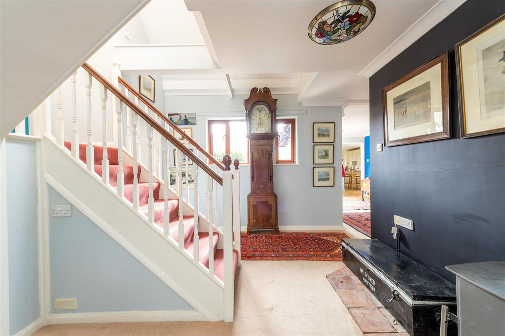 Lodge 6.jpg