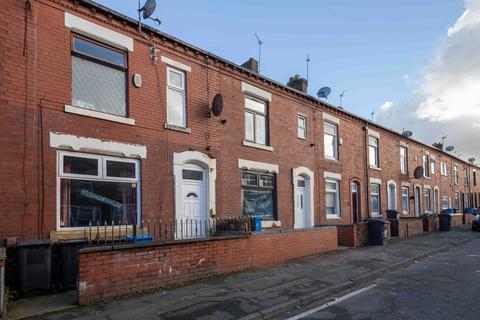 Hollinhall Street, Oldham OL4