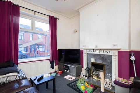 3 bedroom terraced house for sale, Hollinhall Street, Oldham OL4