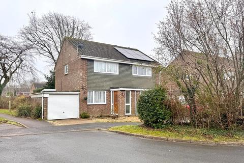 2 bedroom semi-detached house for sale, Cheviot Drive, Southampton SO45