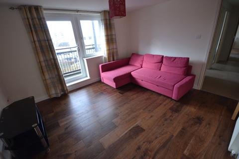 2 bedroom flat to rent, Slateford Gait, Slateford, Edinburgh, EH11