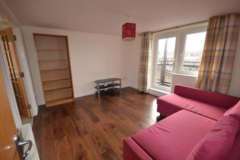 2 bedroom flat to rent, Slateford Gait, Slateford, Edinburgh, EH11